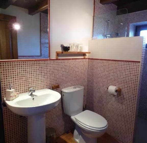 교외 호텔 Albergue Bioclimático Sabinares Del Arlanza