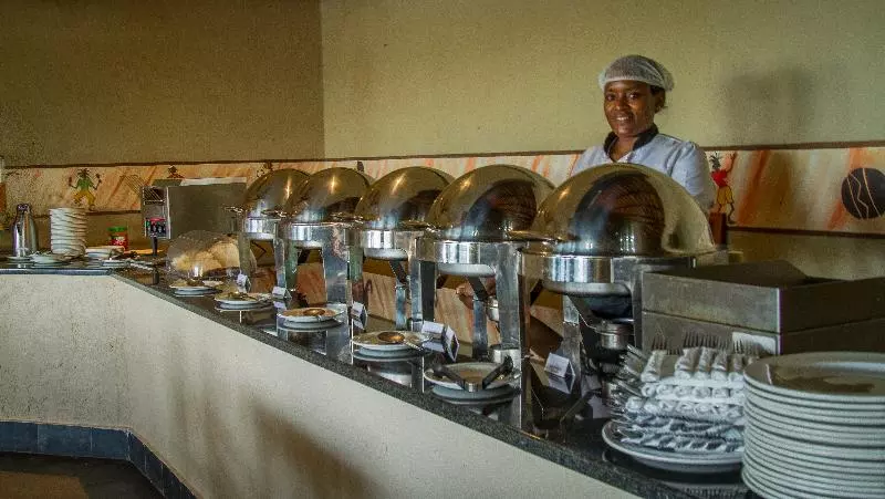 هتل The Victoria Falls Waterfront