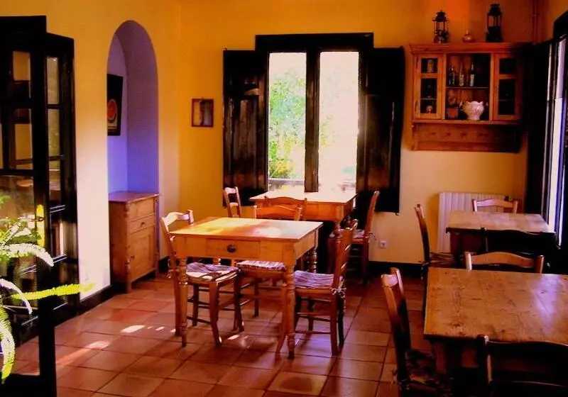 La Fabrica Casa Rural