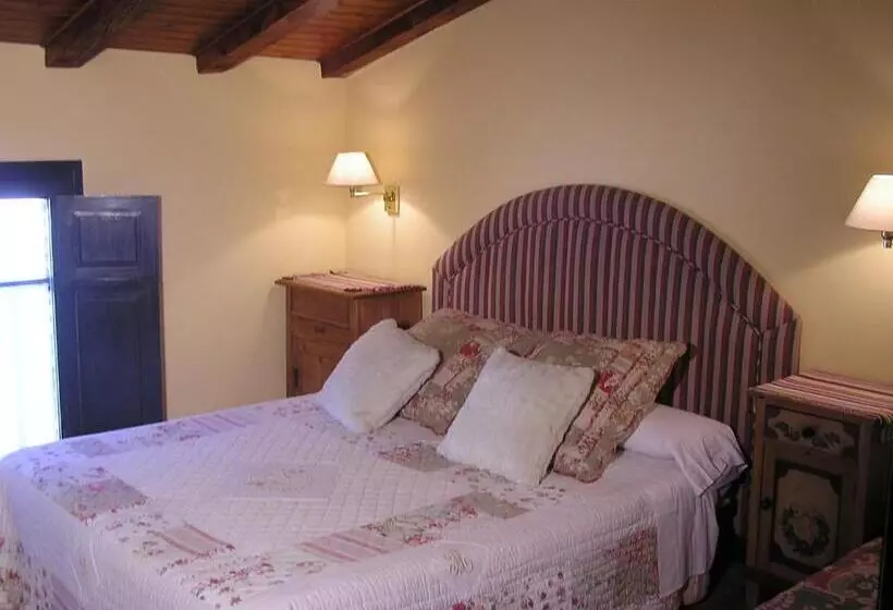 La Fabrica Casa Rural