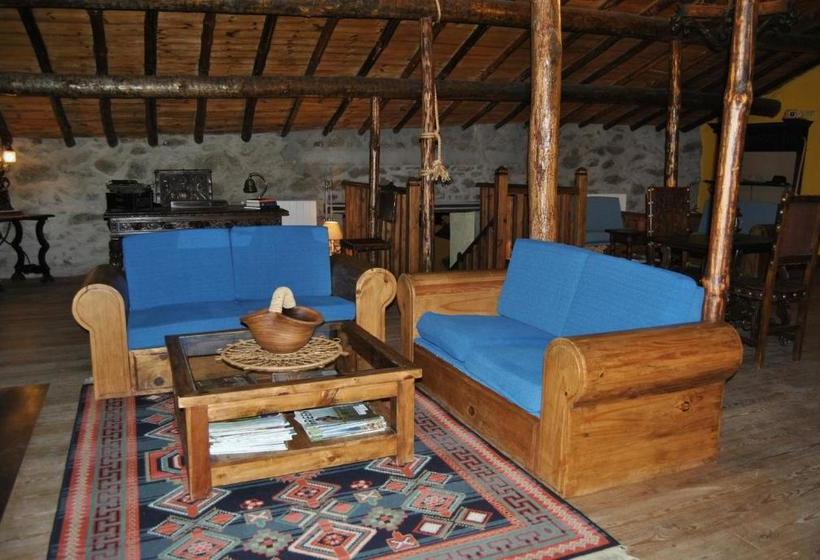 La Trocha De Hoyorredondo