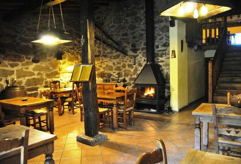 La Trocha De Hoyorredondo