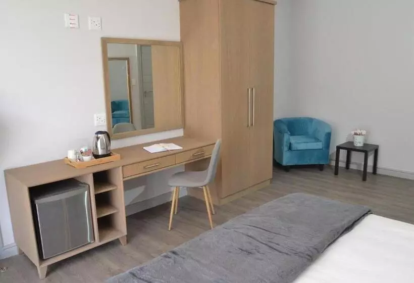 Aamiaismajoitus (B&B) Golf Course Boutique Guesthouse