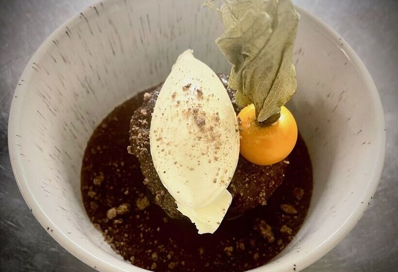 酒店 The Boarding House