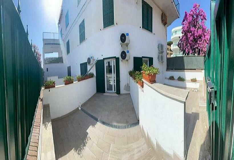 Riviera Albachiara Anzio B&b