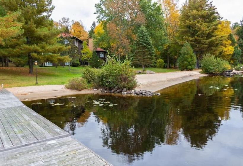 Общежитие Fairy Bay Lakehouse