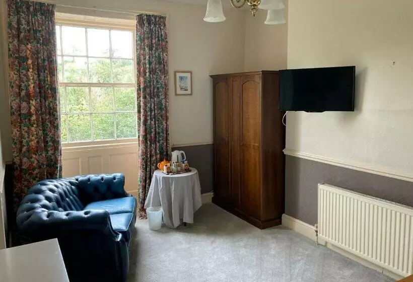 Aamiaismajoitus (B&B) The Eliot Arms