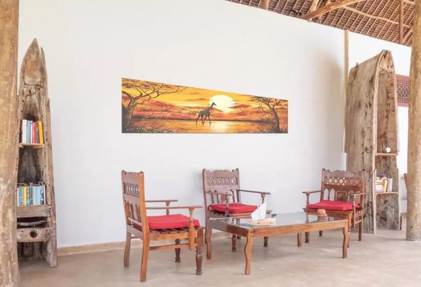 Hotelli Ahg Sun Bay Mlilile Beach