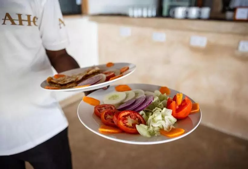 Hotelli Ahg Sun Bay Mlilile Beach