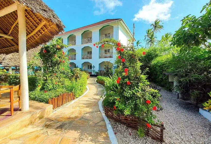 Hotelli Ahg Sun Bay Mlilile Beach