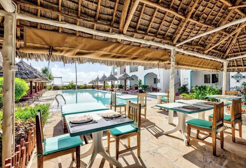 Hotelli Ahg Sun Bay Mlilile Beach