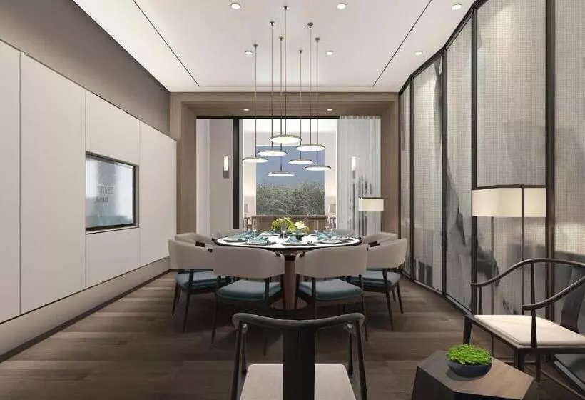 هتل Courtyard By Marriott Pinghu