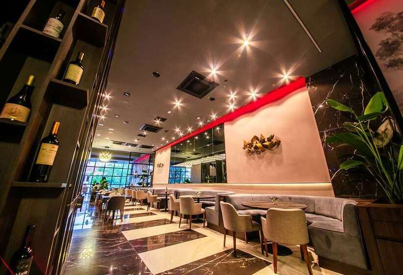 فندق Hilton Garden Inn Santiago Del Estero