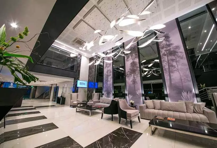 هتل Hilton Garden Inn Santiago Del Estero