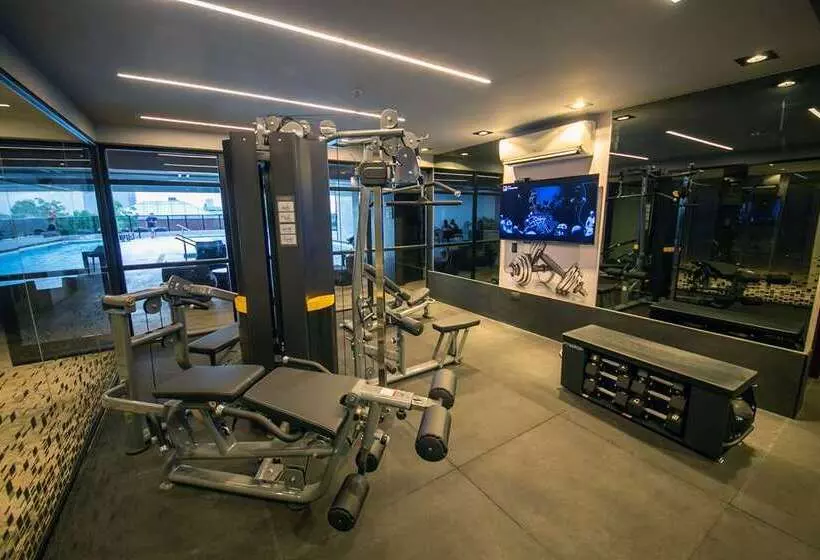 هتل Hilton Garden Inn Santiago Del Estero