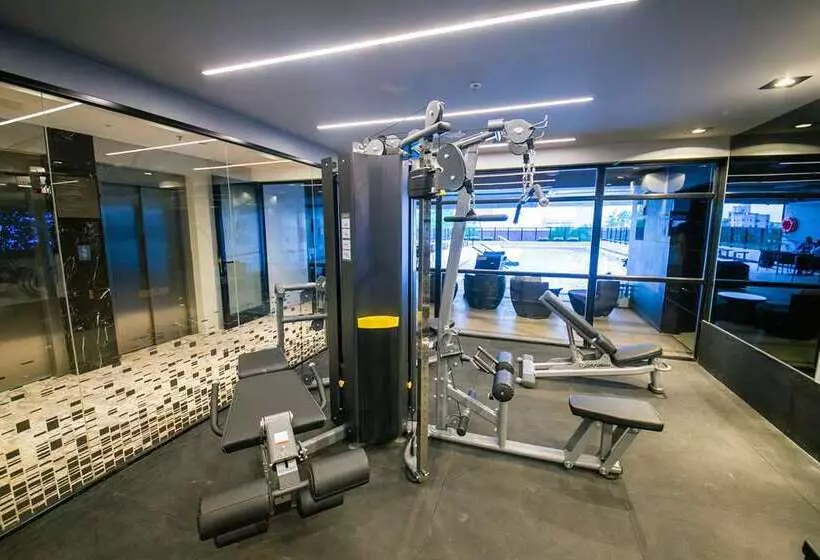 هتل Hilton Garden Inn Santiago Del Estero