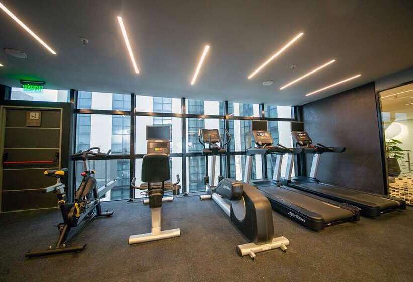 فندق Hilton Garden Inn Santiago Del Estero