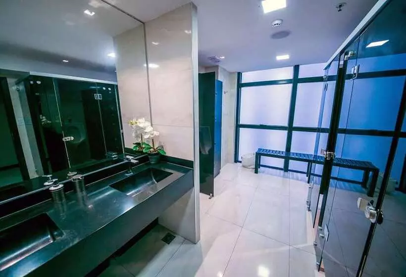 هتل Hilton Garden Inn Santiago Del Estero