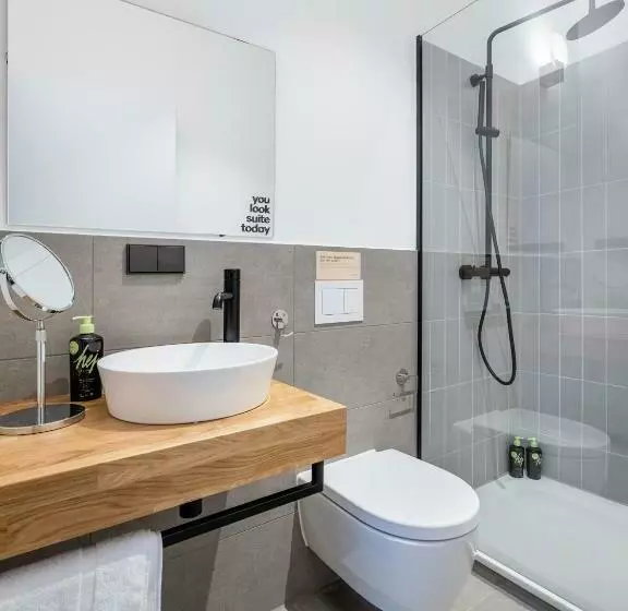 Limehome Augsburg Annastraße