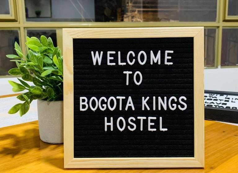 פנסיון Bogotá Kings 301