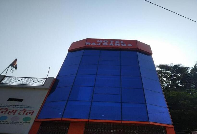 Staymaker Hotel Raj Ganga