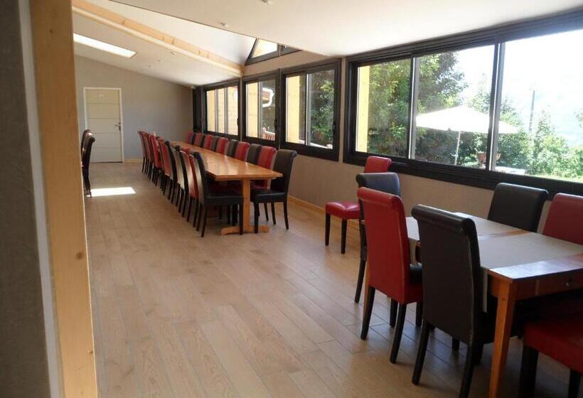 هاستل Gite Auberge Edelweiss