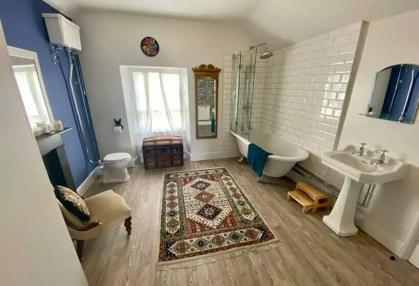 Aamiaismajoitus (B&B) Awel Y Mor