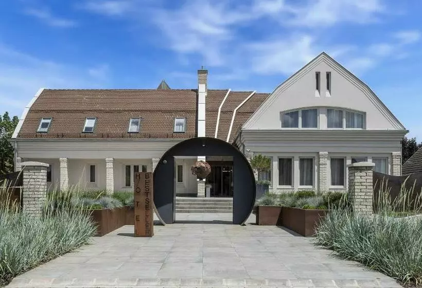 ホテル Bestseller