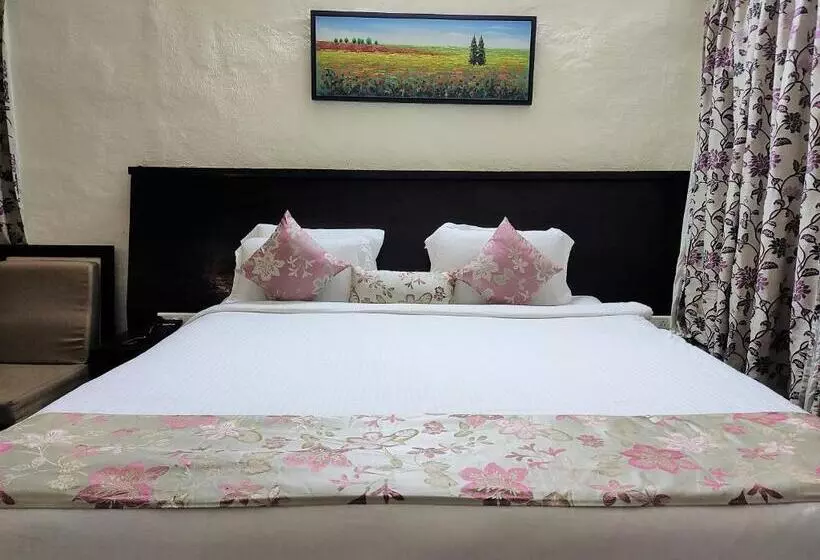 Hotelli Chira Meadows Ecoresort, Dapoli