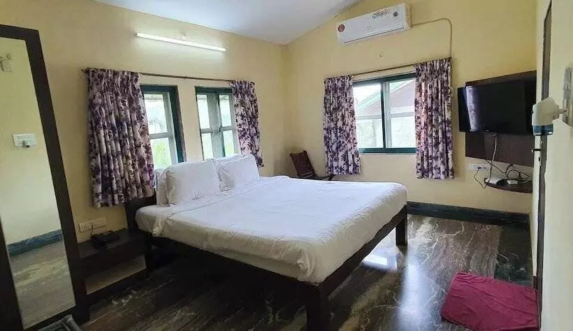 Hotelli Chira Meadows Ecoresort, Dapoli