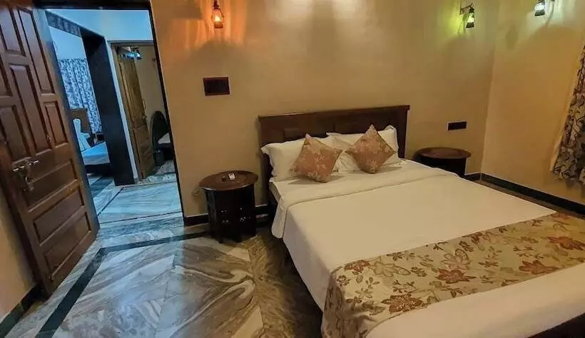 Hotelli Chira Meadows Ecoresort, Dapoli