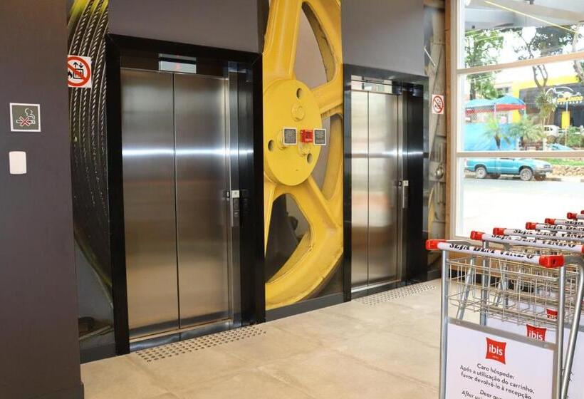 فندق Ibis Guaxupe
