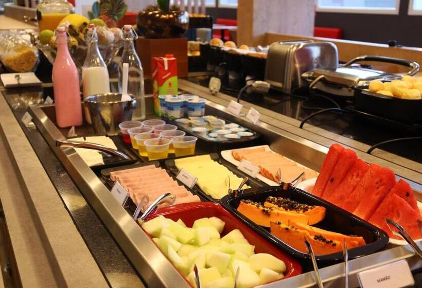 فندق Ibis Guaxupe