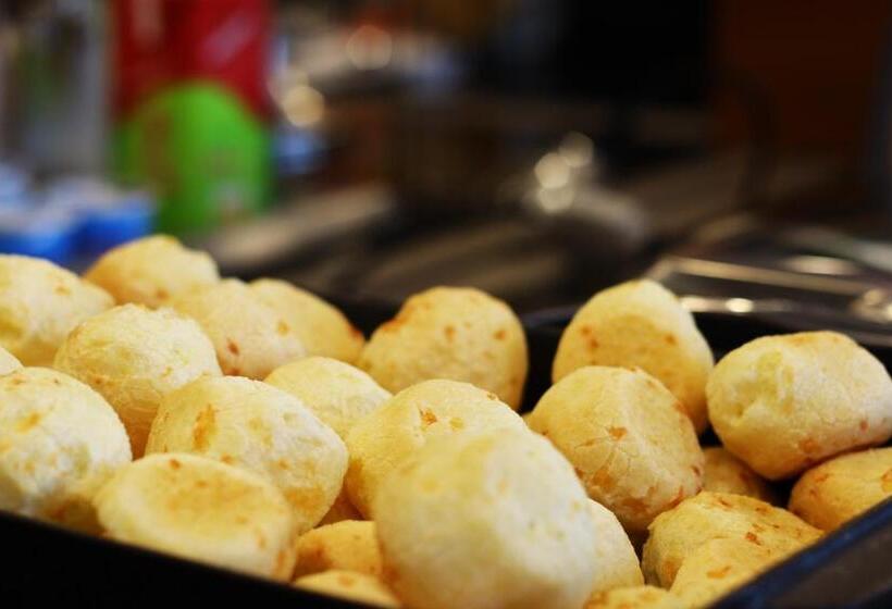 فندق Ibis Guaxupe