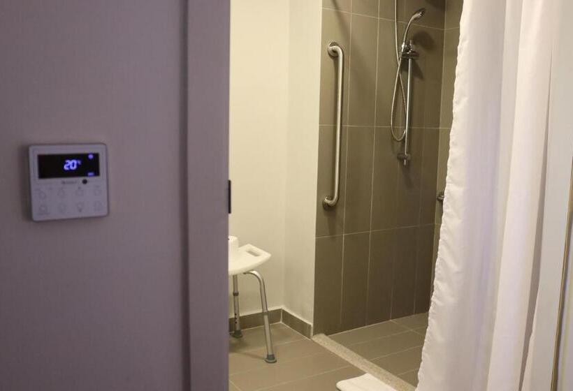 فندق Ibis Guaxupe