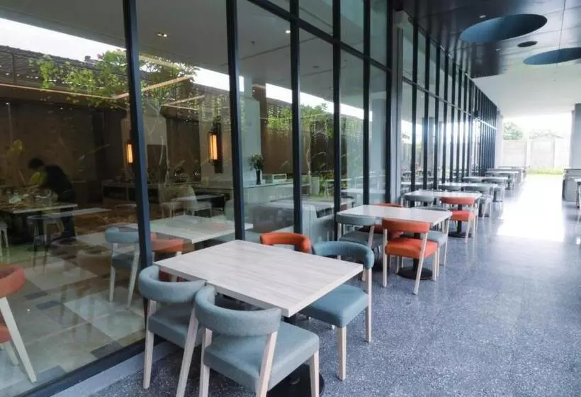 Prime Park Hotel & Convention Lombok