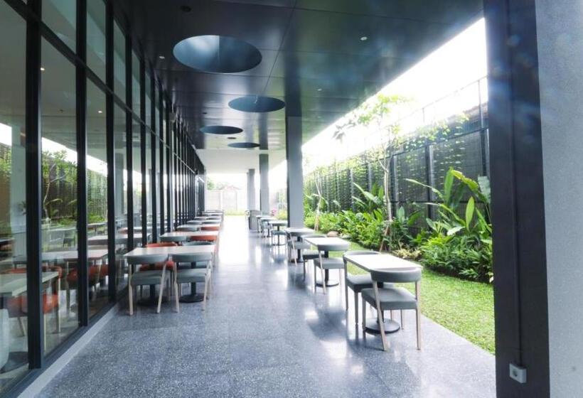 Prime Park Hotel & Convention Lombok