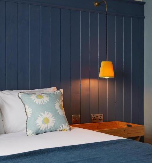 호텔 Riverside Inn By Chef & Brewer Collection