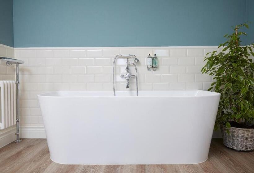 호텔 Riverside Inn By Chef & Brewer Collection