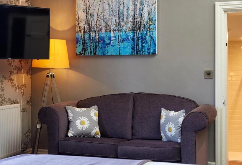 호텔 Riverside Inn By Chef & Brewer Collection