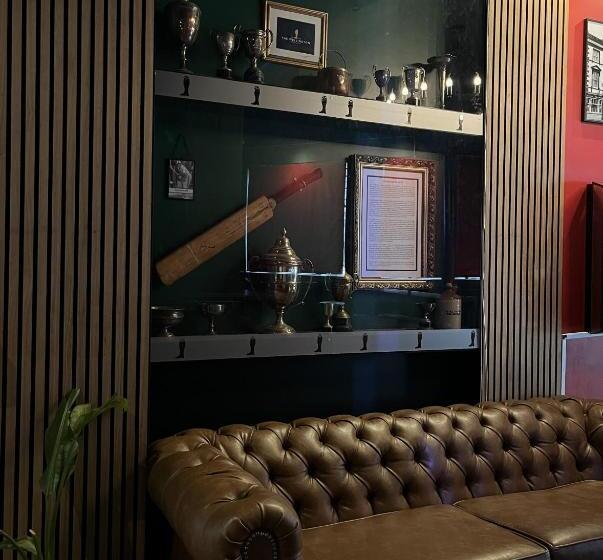 The Wellington Hotel Birmingham   Breakfast Included, Near O2 Academy & City Centre