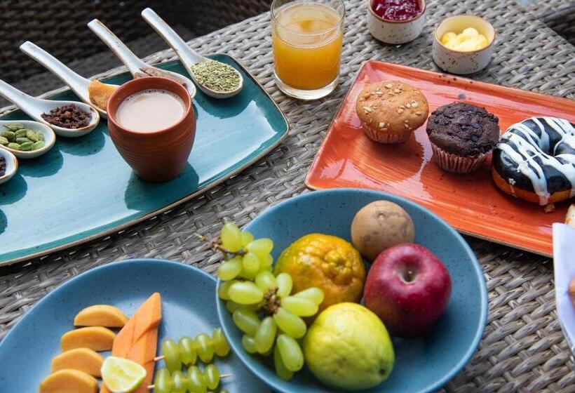 Rosastays Gurugram Sec 31