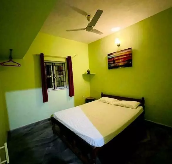 ベッドアンドブレックファースト 4bhk Private Farm House For Budget Group Stay