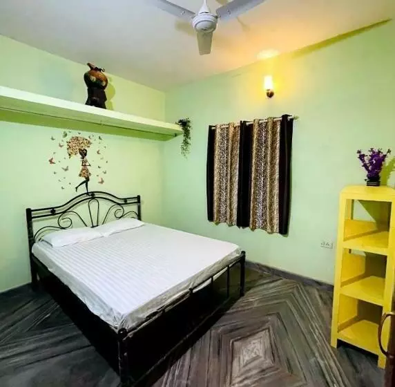 ベッドアンドブレックファースト 4bhk Private Farm House For Budget Group Stay