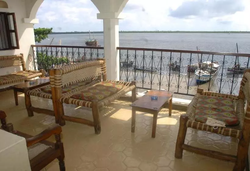 هتل Lamu Palace