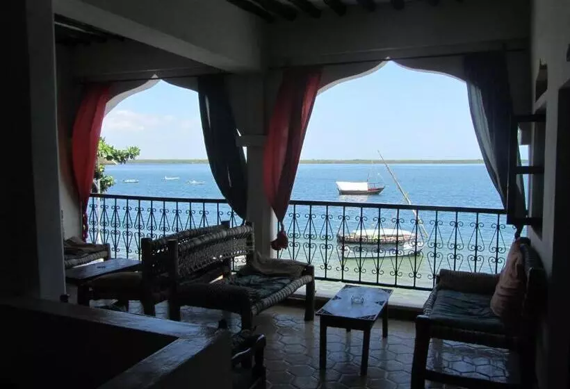 هتل Lamu Palace