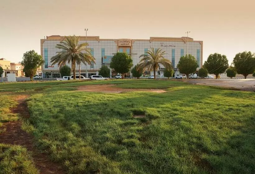 Hotelli Mandareen Al Sharq Serviced Apartments