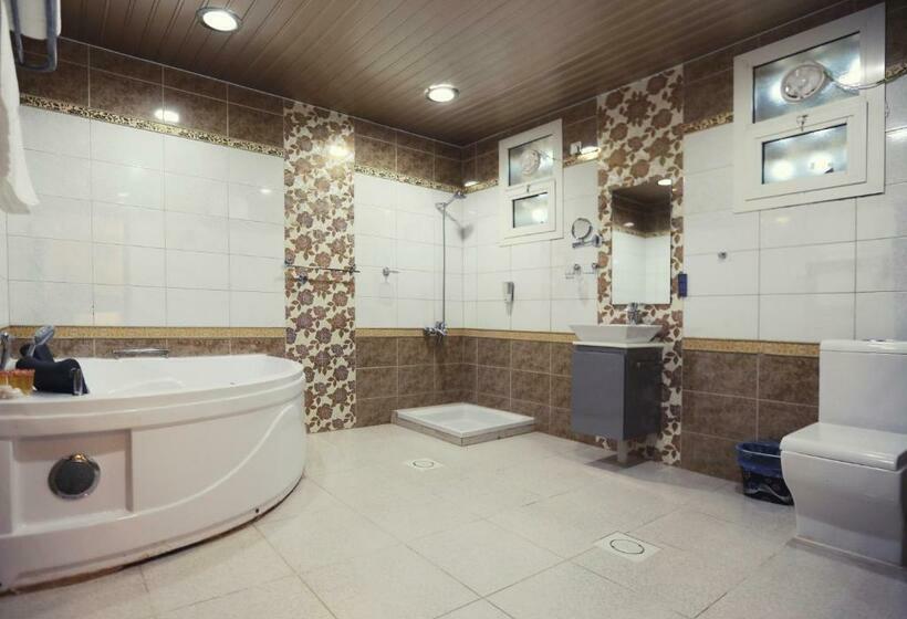 فندق Mandareen Al Sharq Serviced Apartments