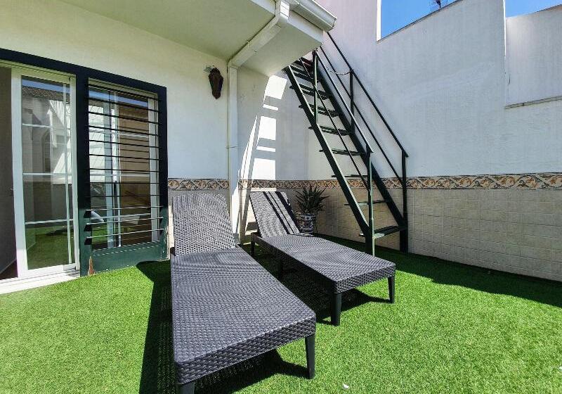 هتل Triana Luxury Home