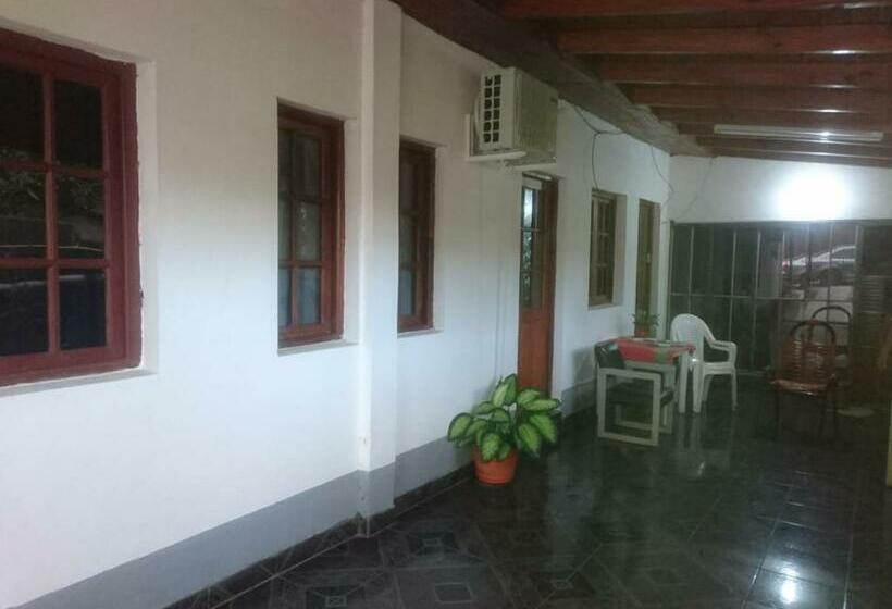 Pensionat Alojamiento De La Abu